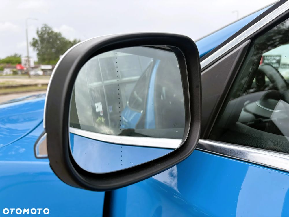 Volvo V40 D4 Drive-E R-Design Kinetic - 19