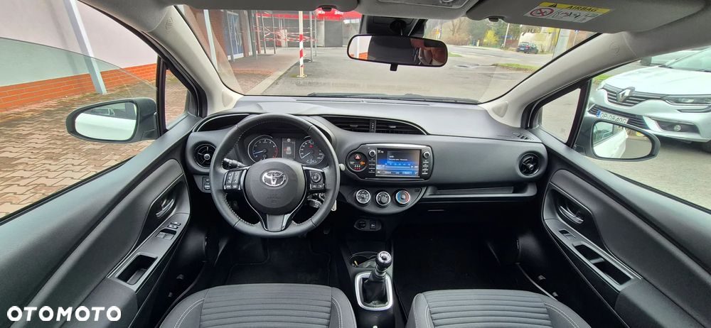Toyota Yaris - 11