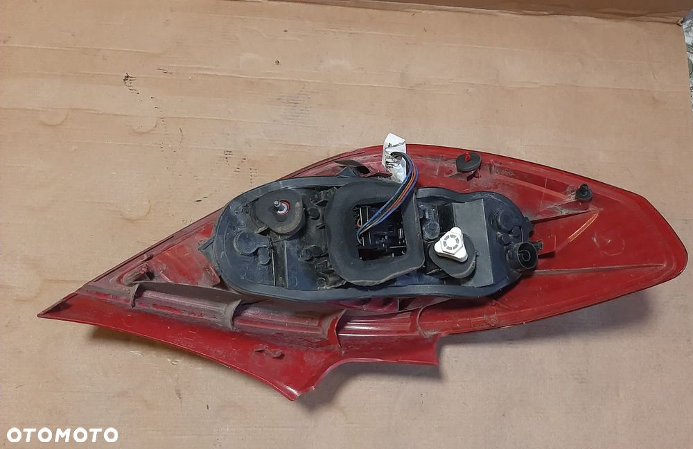 Lampa tył OPEL CORSA D LIFT 3D prawa lub lewa - 5