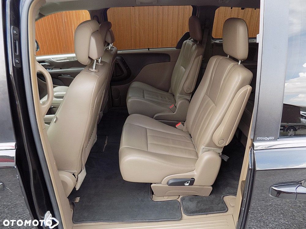 Lancia Voyager 2.8 CRD16v Silver - 5