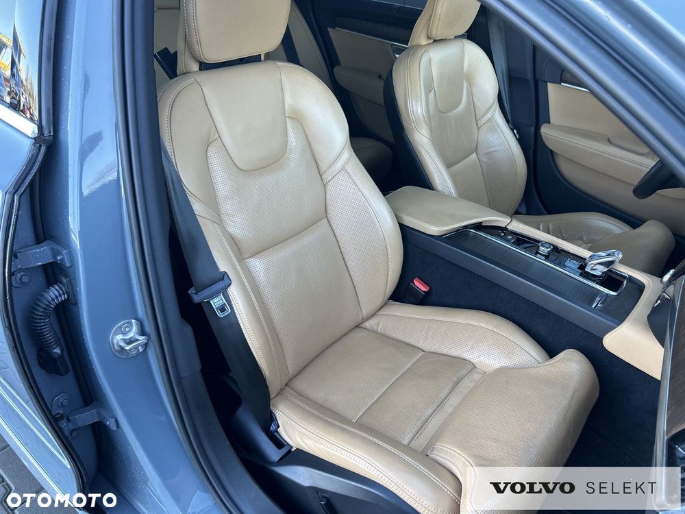 Volvo V90 - 30