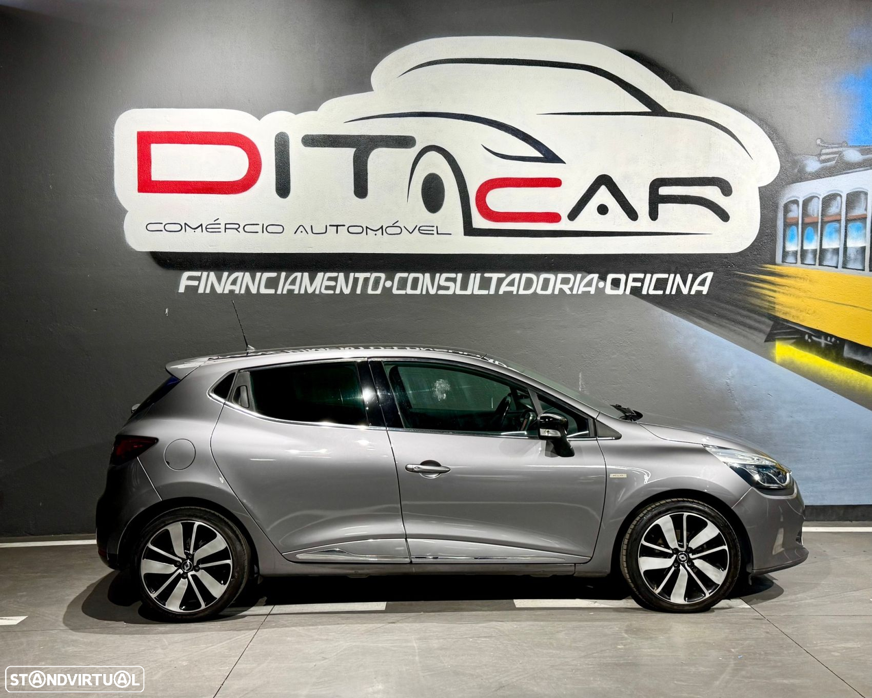 Renault Clio 1.5 dCi Dynamique S - 15