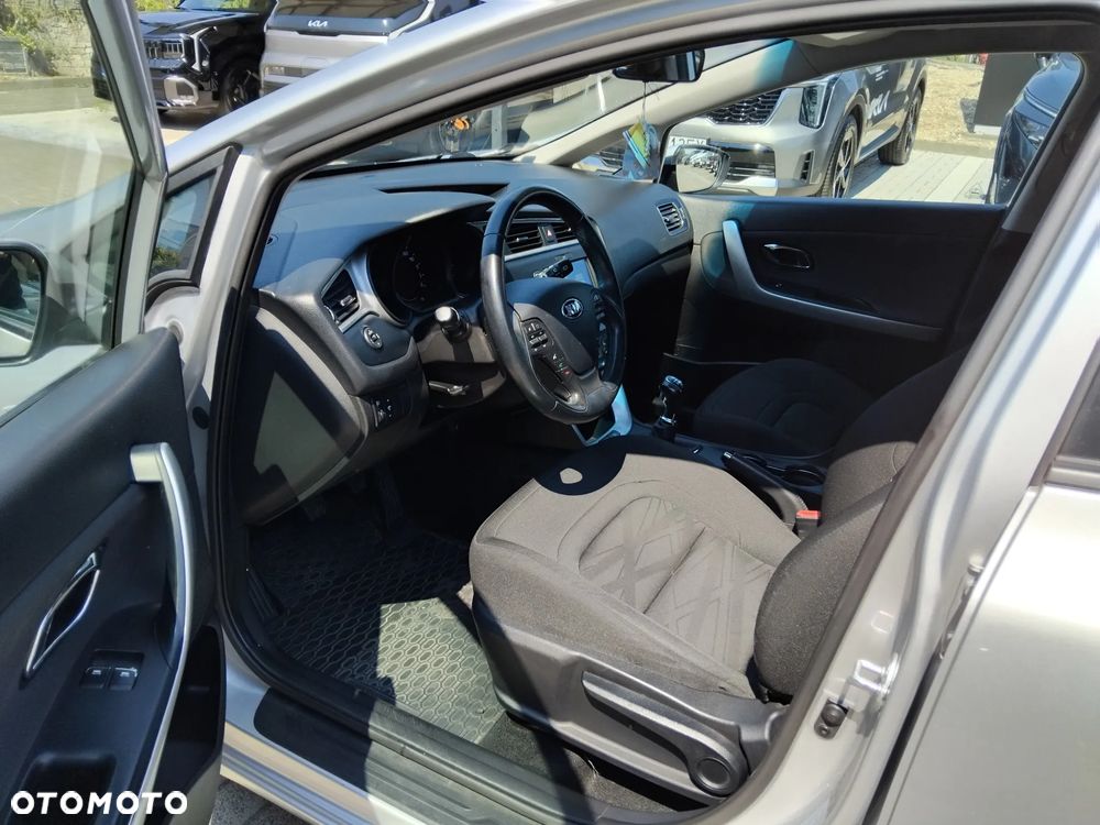 Kia Ceed 1.6 CRDi L - 18