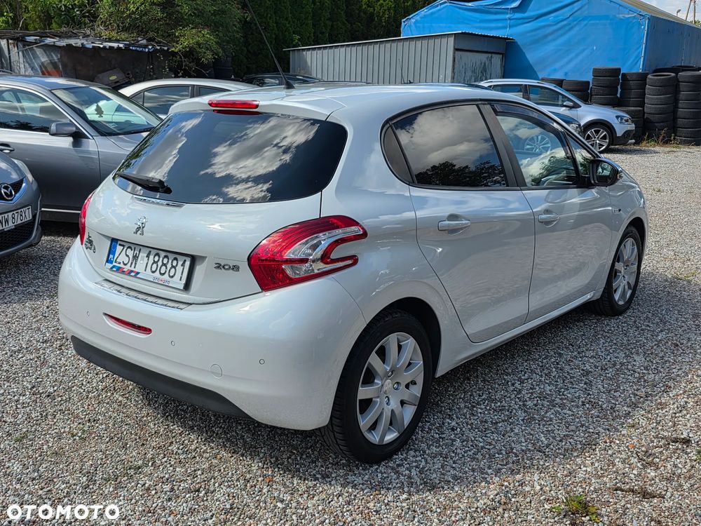 Peugeot 208 82 VTI Style - 3