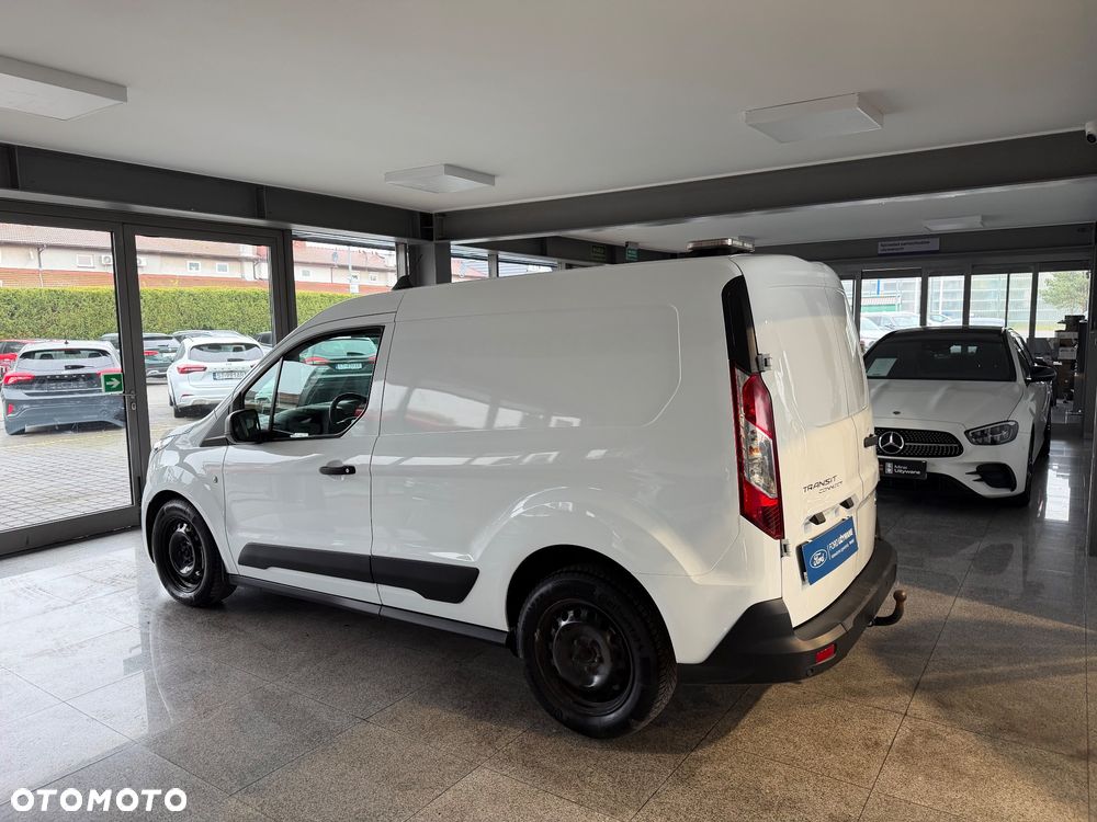 Ford Transit Connect - 9