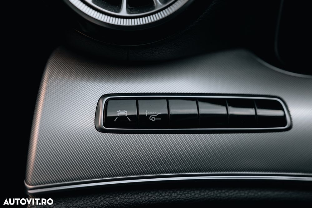 Mercedes-Benz E 220 d 4MATIC - 19