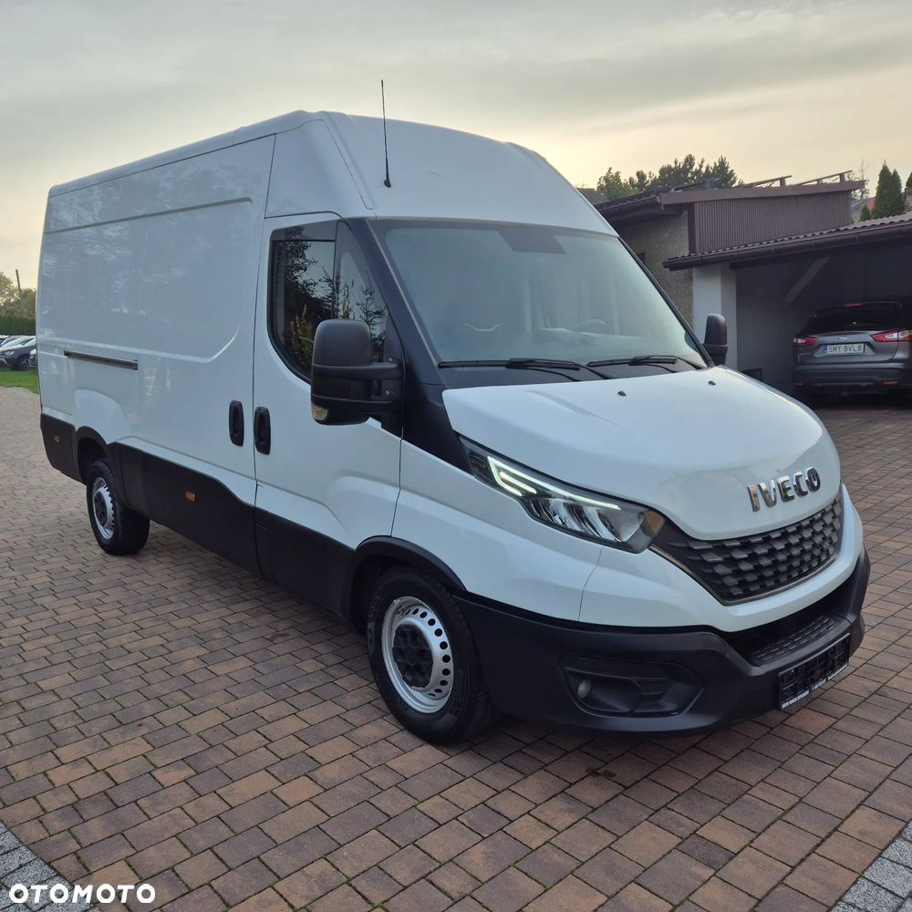 Iveco Daily - 24