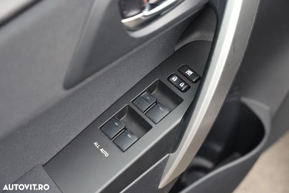 Toyota Auris - 19
