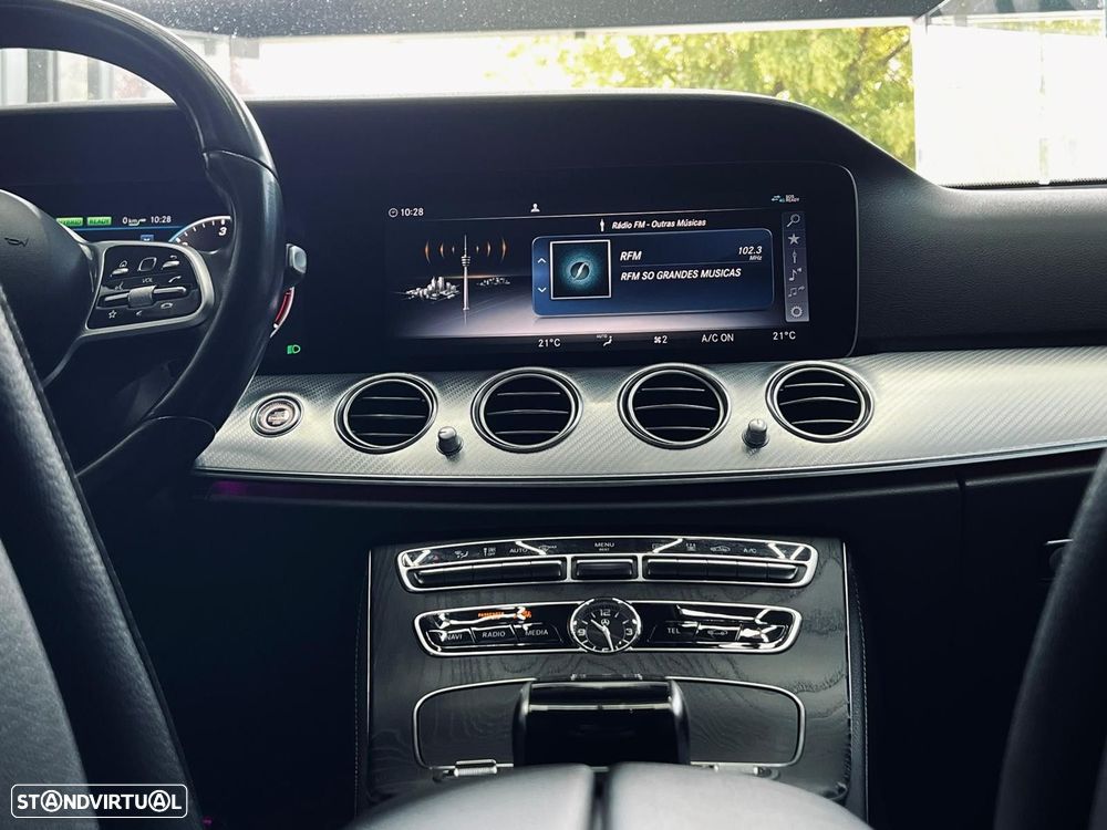 Mercedes-Benz E 300 de Exclusive Line - 27