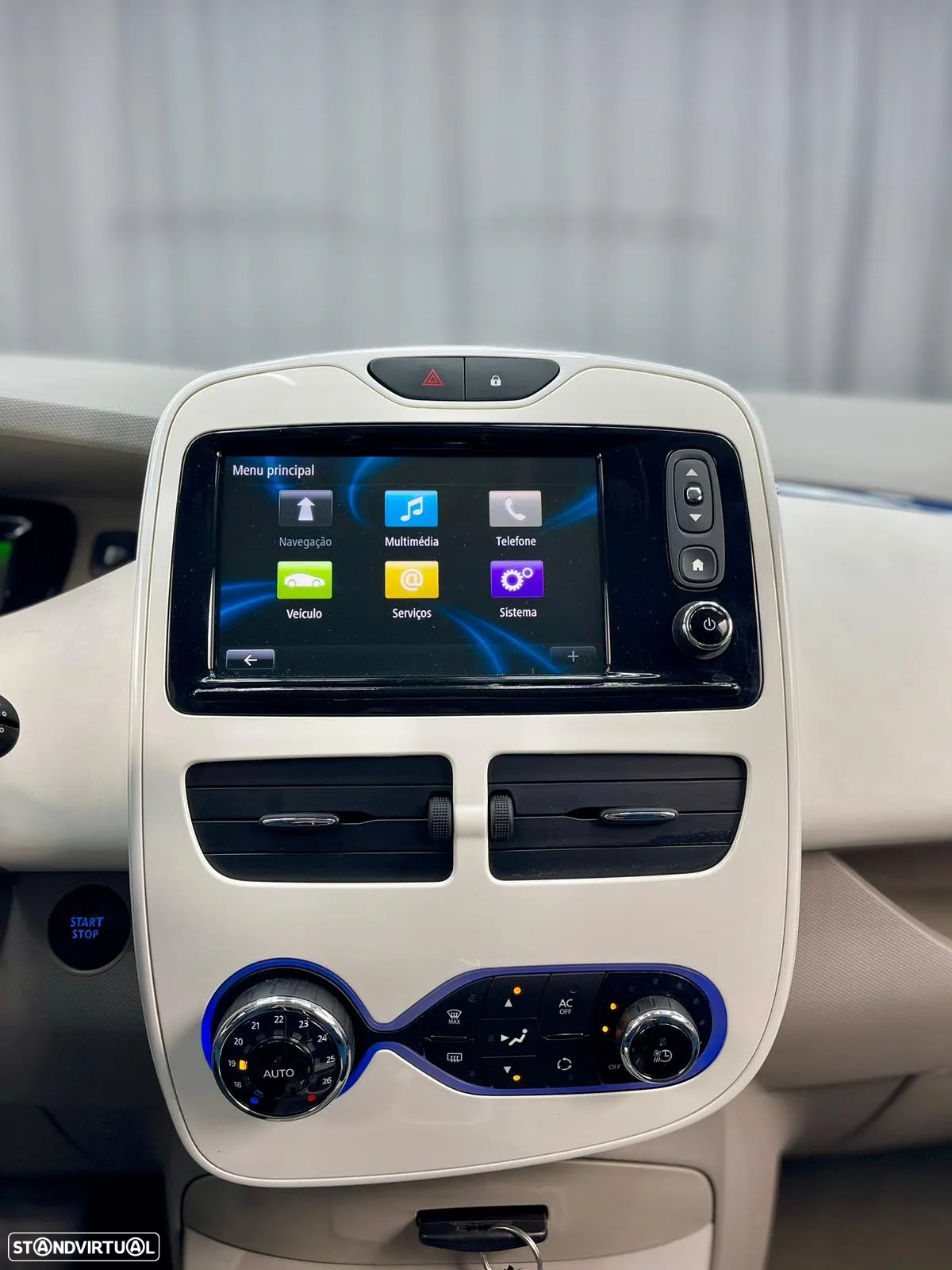 Renault Zoe (c/ Bateria) 22 kwh Life - 11