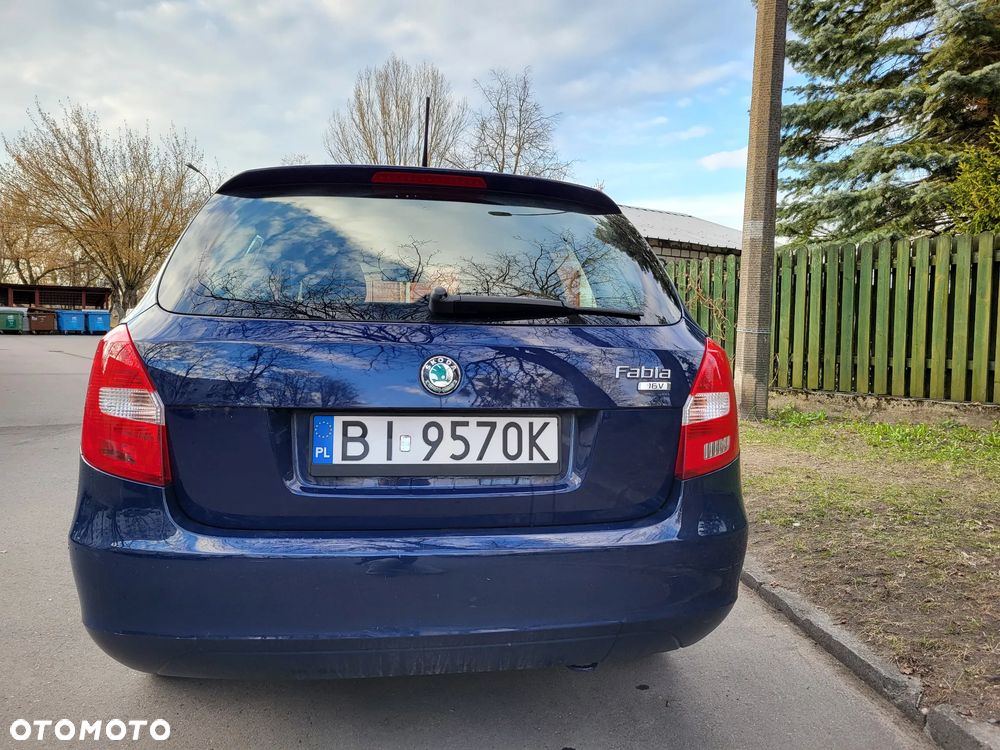 Skoda Fabia 1.4 16V Ambition - 5