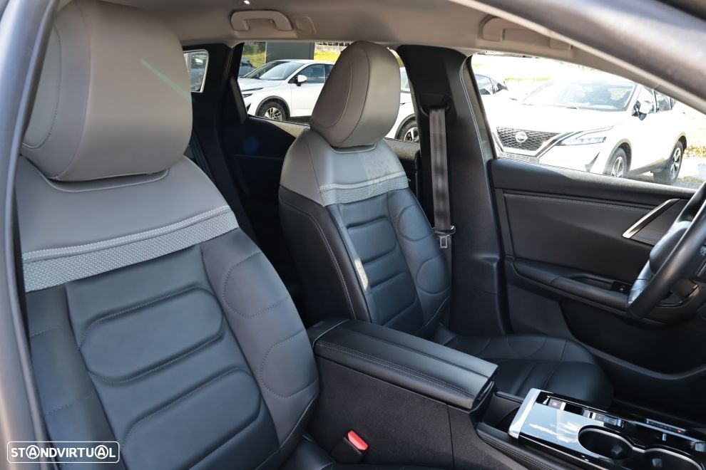 Citroën C5 X 1.6 Hybrid Shine e-EAT8 - 11