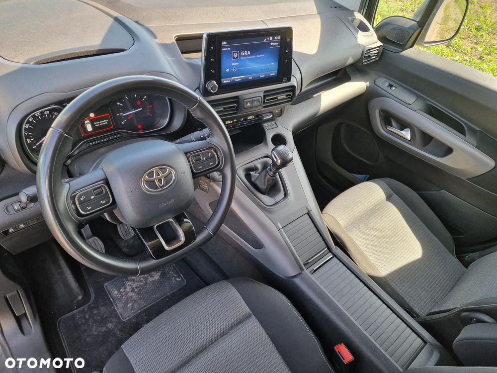 Toyota Proace City Verso Long 1.5 D-4D Family - 24