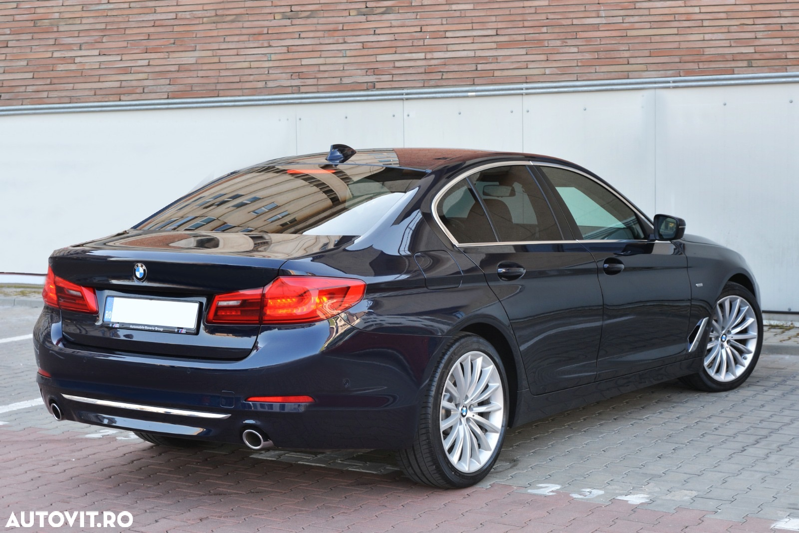 BMW Seria 5 520d xDrive AT - 3
