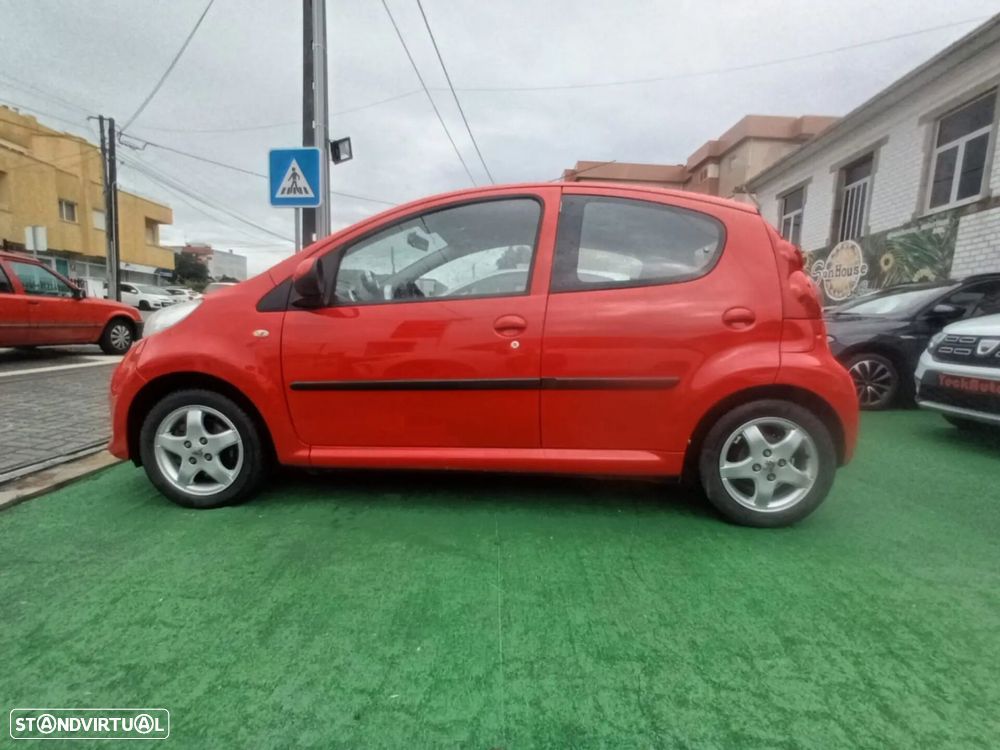 Peugeot 107 1.0 Active - 8