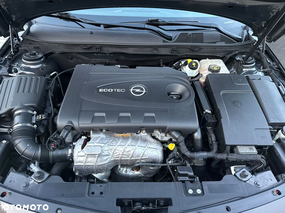 Opel Insignia - 9