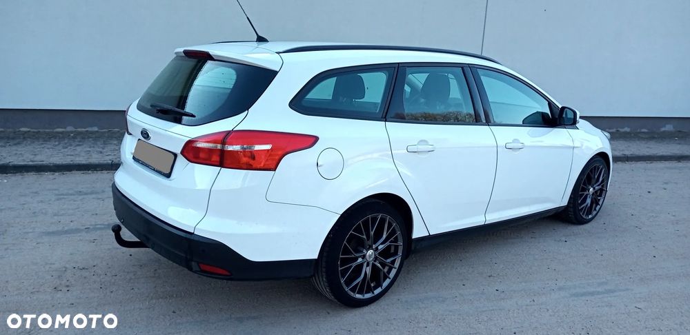Ford Focus 1.5 TDCi Titanium - 11