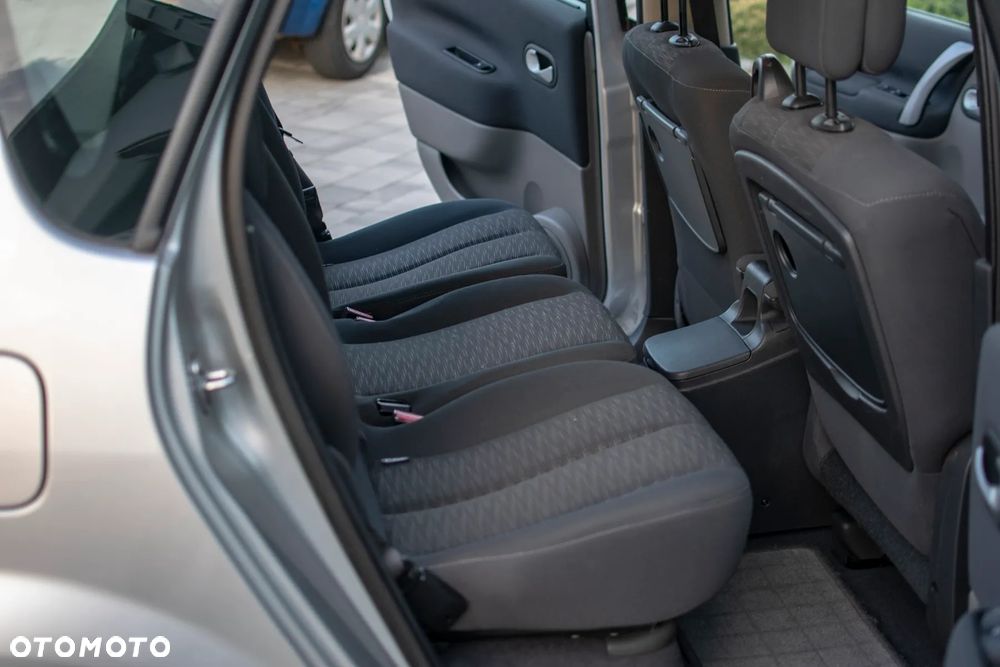 Renault Scenic - 34