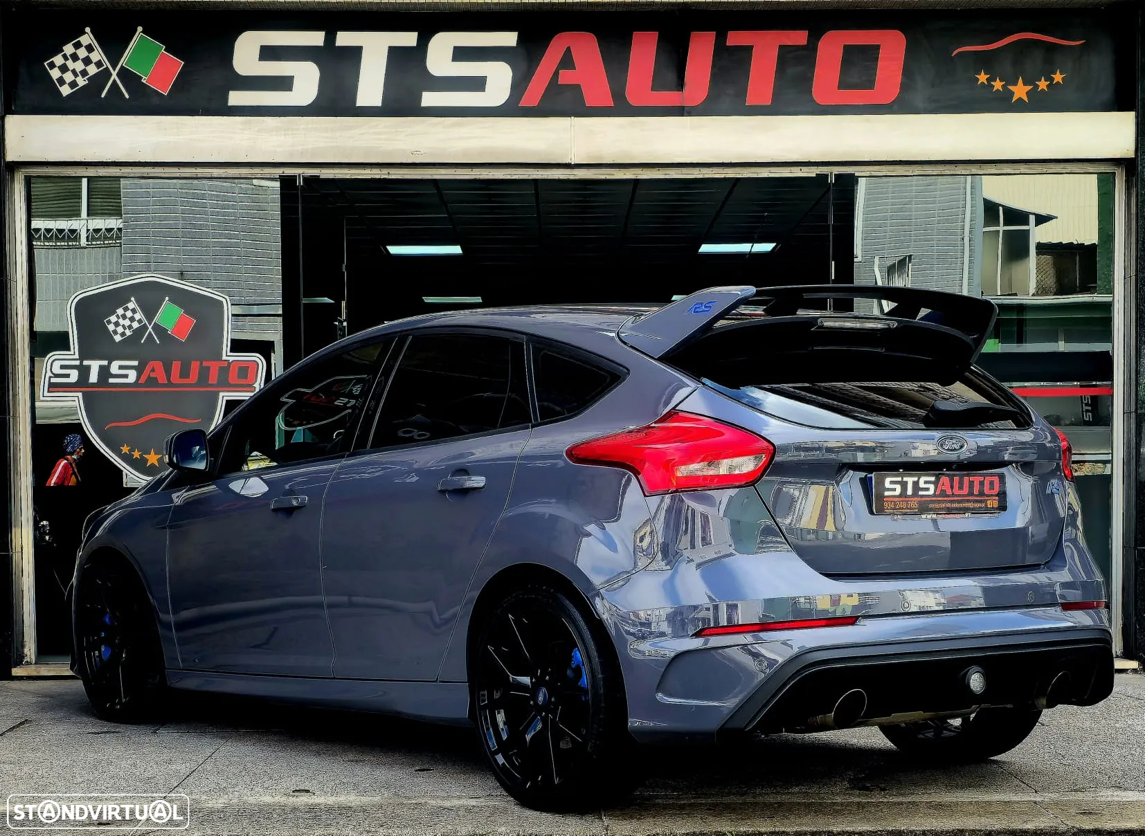 Ford Focus 2.3 EcoBoost RS - 15