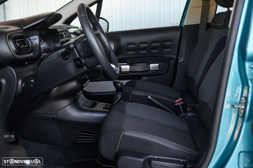 Citroën C3 1.2 PureTech Shine - 29