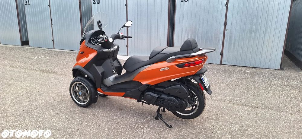 Piaggio MP-3 - 3