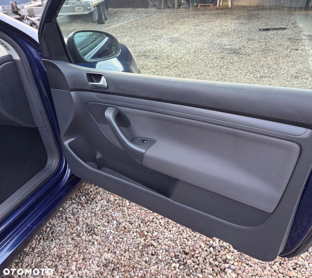 Volkswagen Golf 1.9 TDI Tour Edition - 17