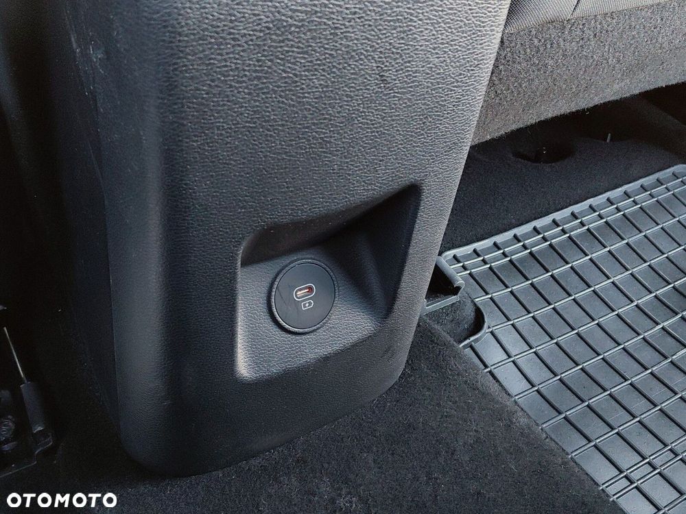 Kia Ceed 1.5 T-GDI M - 20