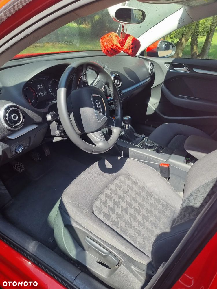 Audi A3 Sportback - 5