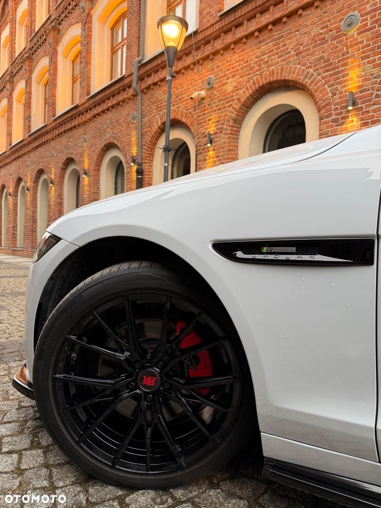 Jaguar XF 2.0 P250 R-Dynamic S - 6