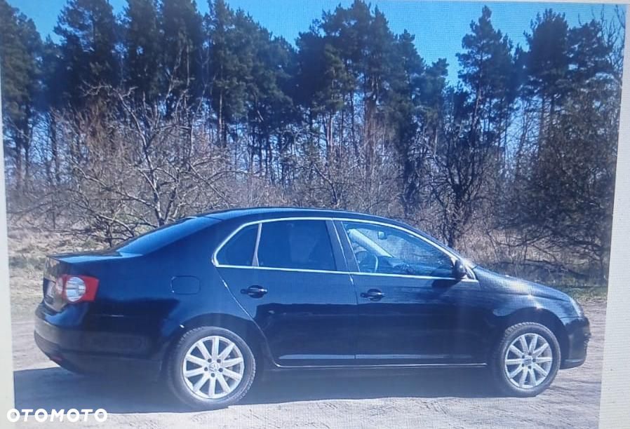 Volkswagen Jetta 1.4 TSI Comfortline - 8