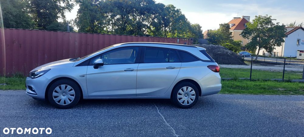 Opel Astra 1.6 CDTI Dynamic S&S - 4