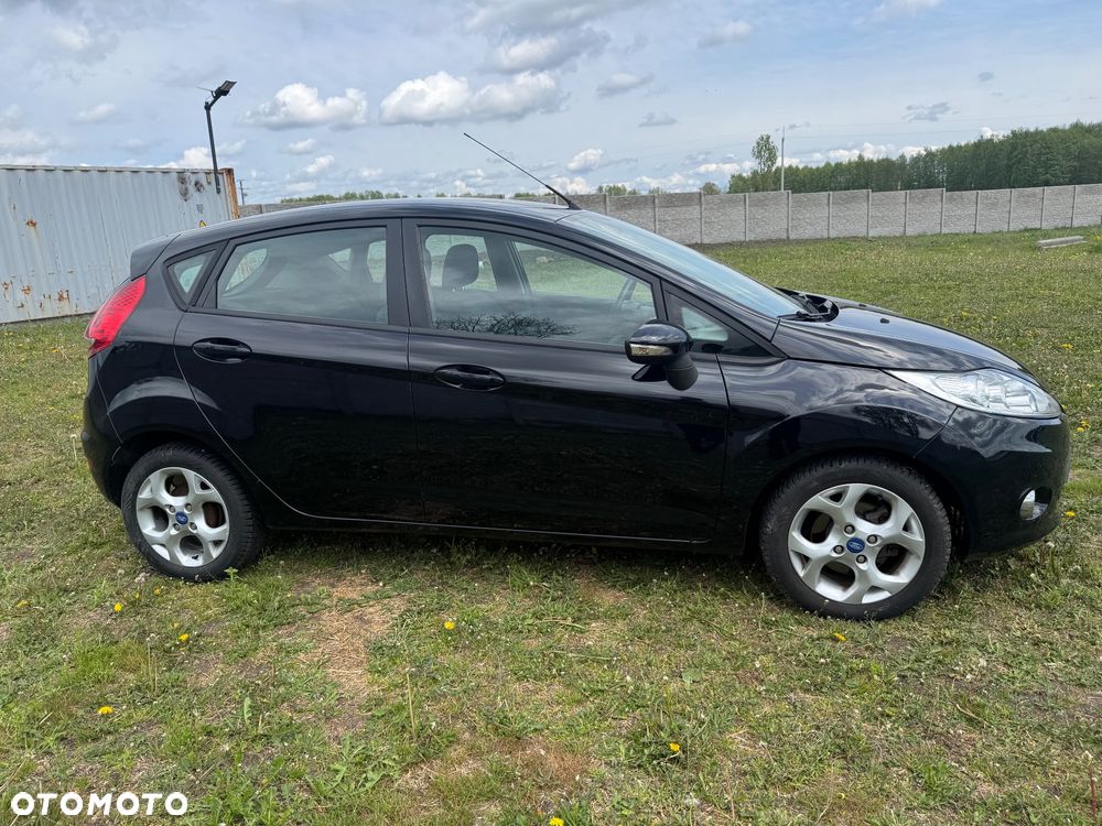 Ford Fiesta - 13