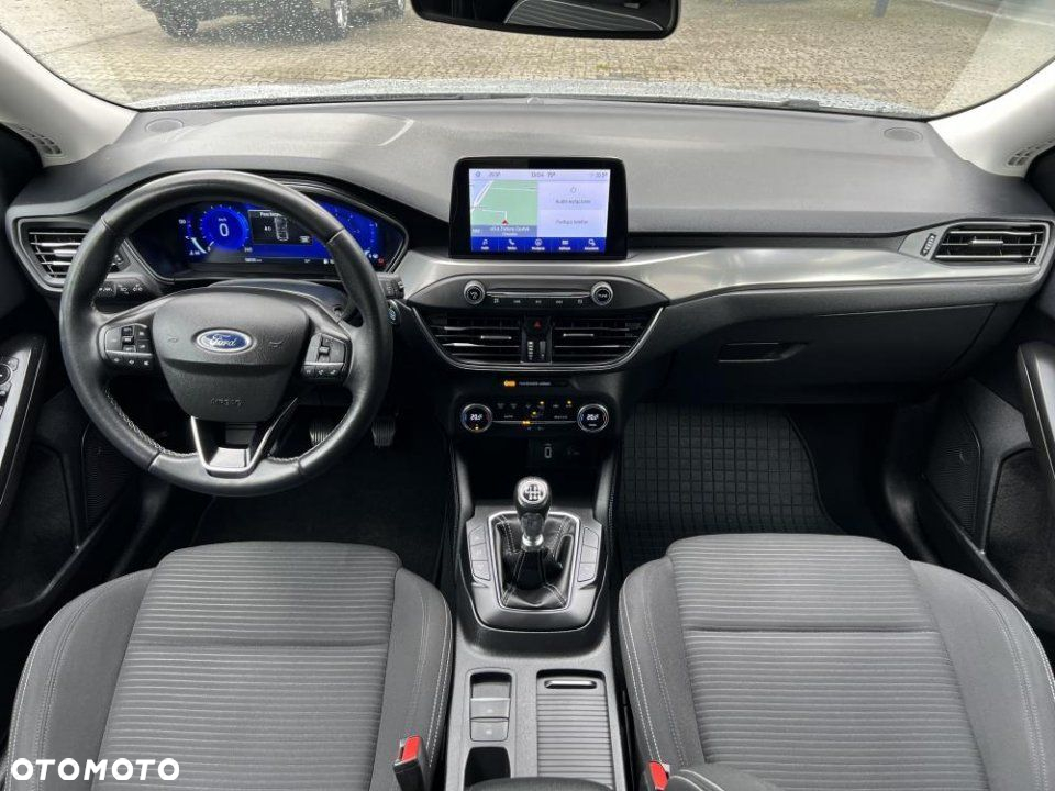 Ford Focus - 10