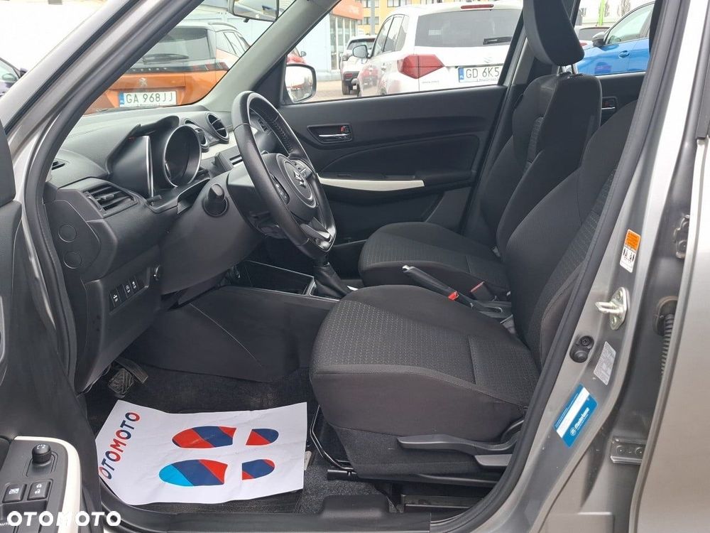 Suzuki Swift - 11