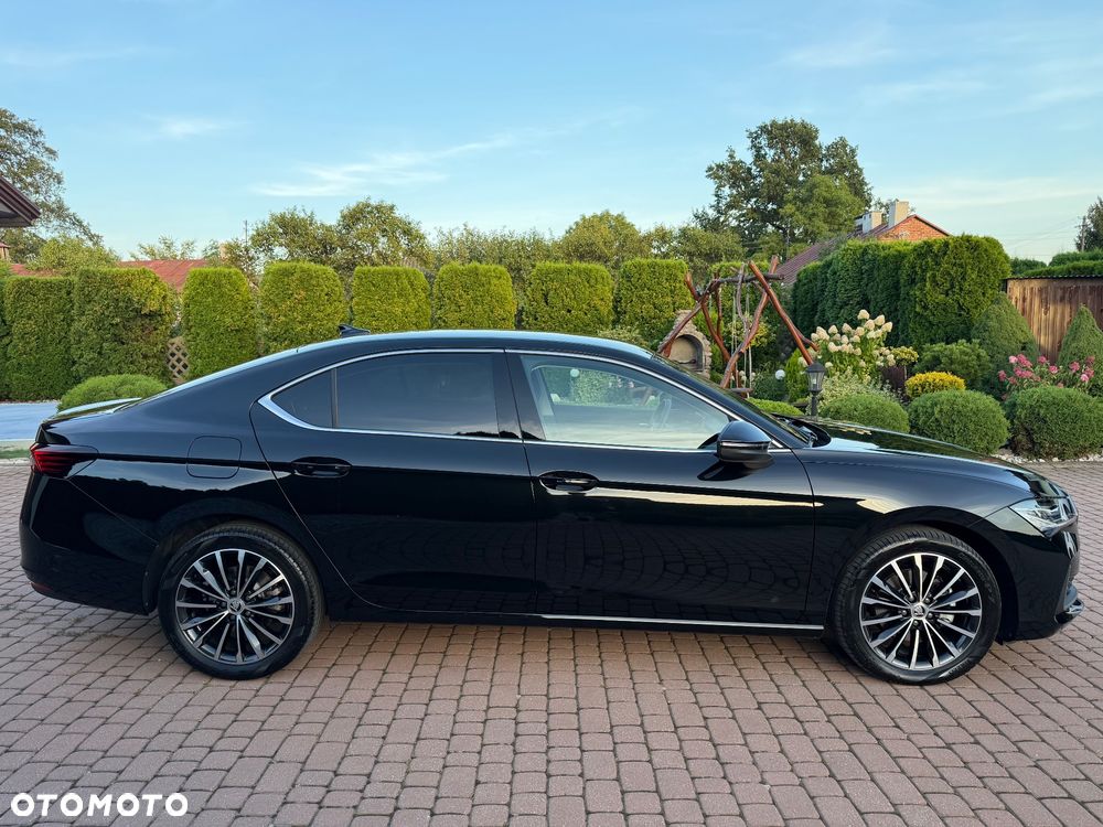 Skoda Superb 1.5 TSI mHEV Selection DSG - 6
