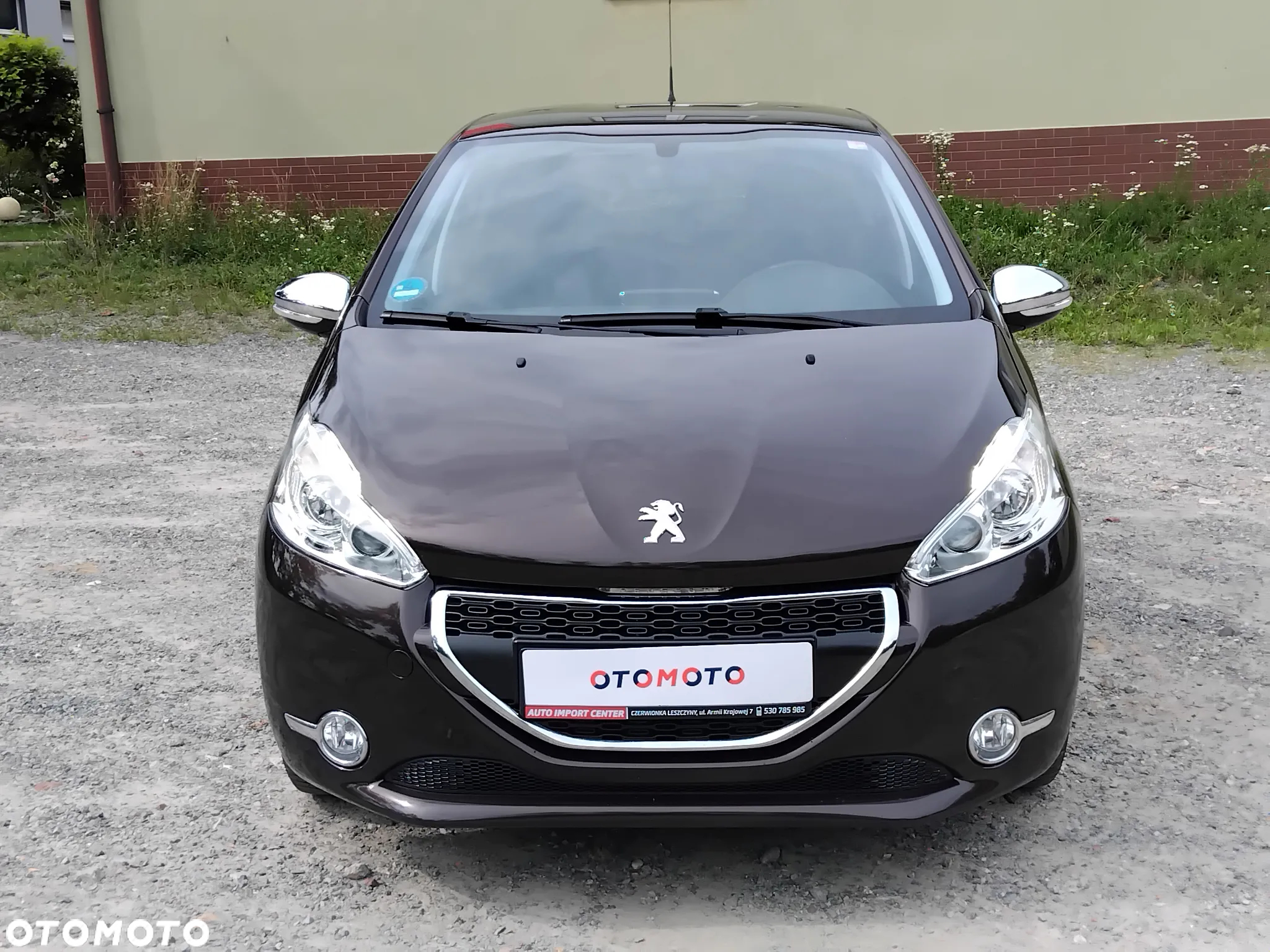 Peugeot 208 - 15