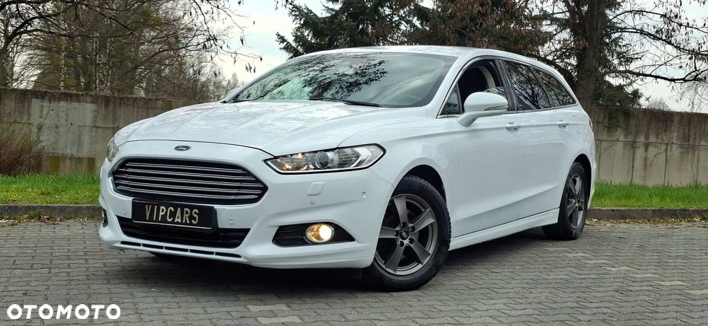Ford Mondeo SW 2.0 TDCi S&S Titanium - 4