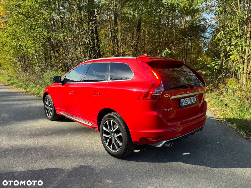 Volvo XC 60 D4 Drive-E R-Design Momentum - 1