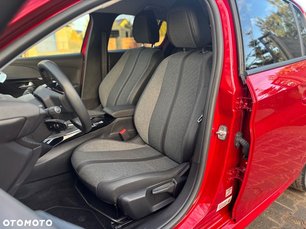 Peugeot 208 1.2 PureTech Allure S&S - 23