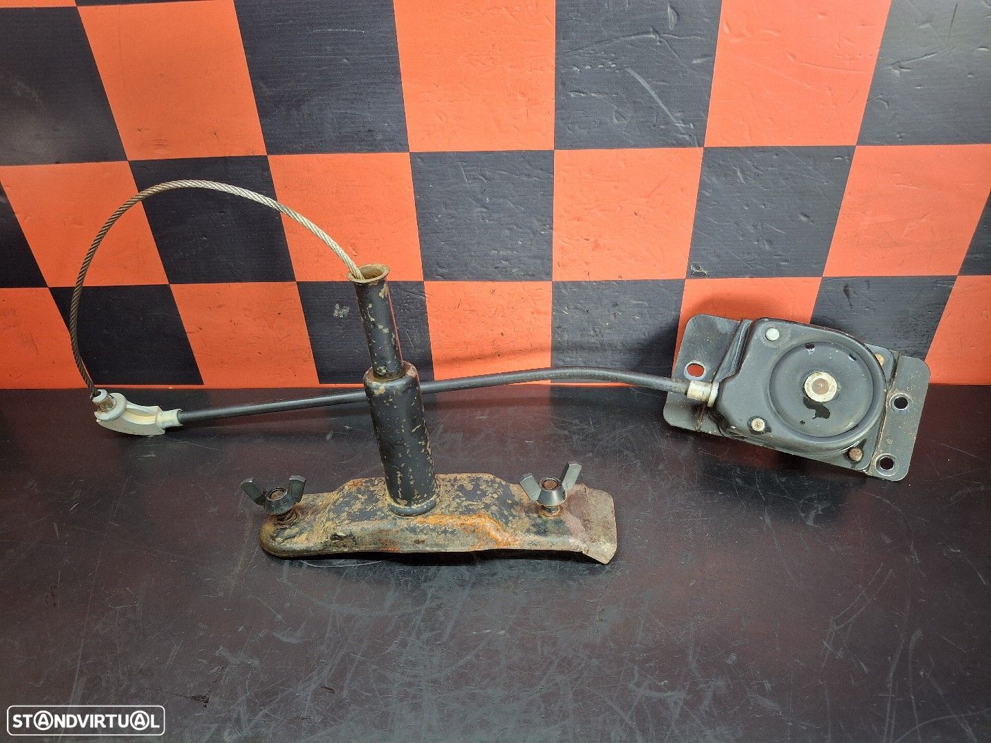 Suporte Pneu Suplente Ford Transit Caixa (Fa_ _) - 1