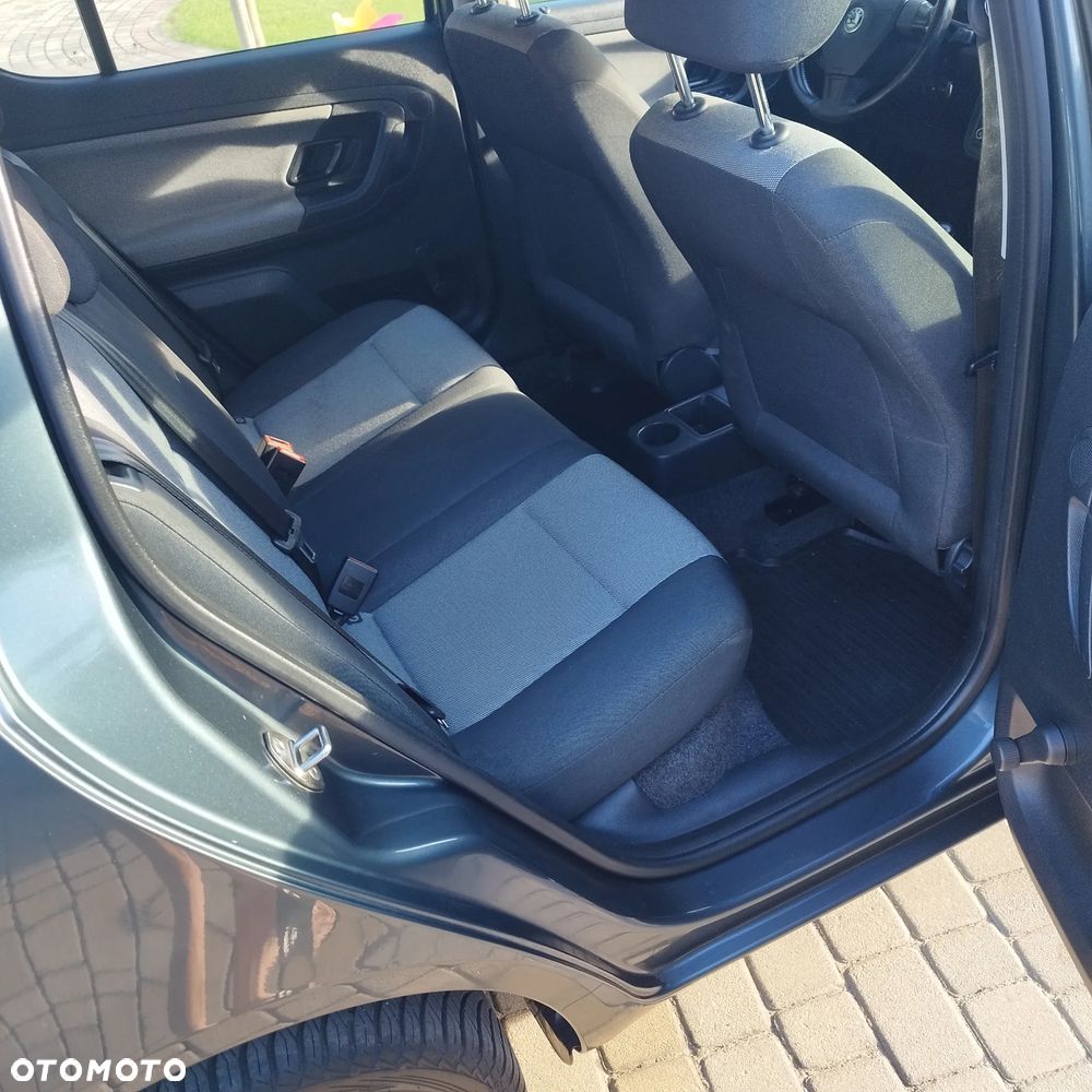 Skoda Fabia 1.2 HTP SPECIAL - 7