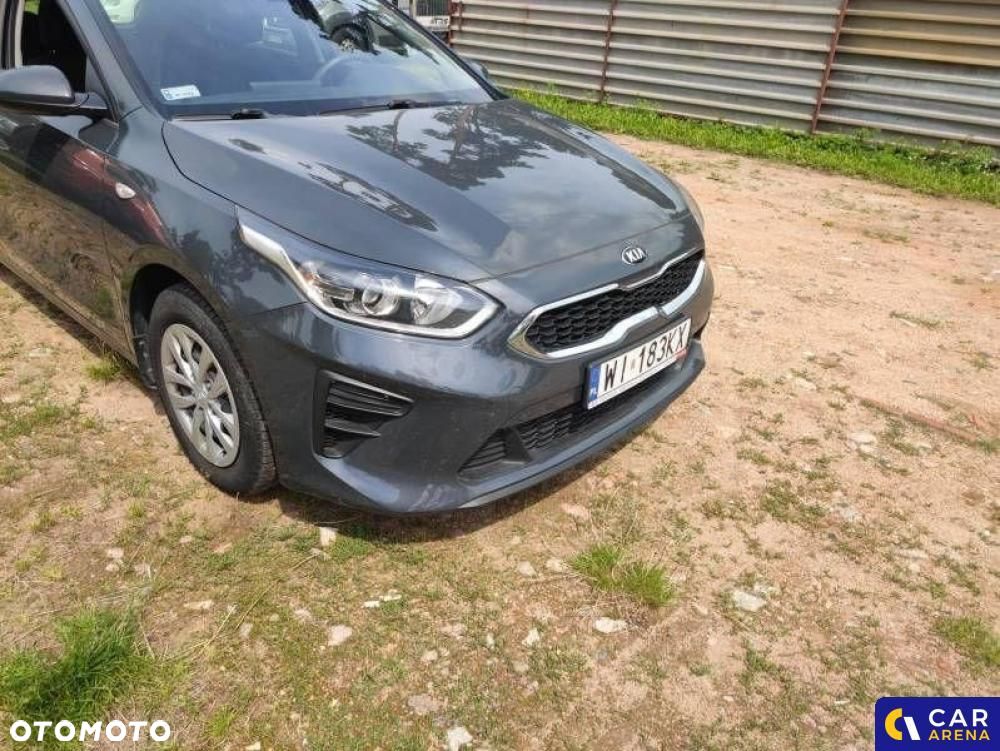 Kia Ceed - 22