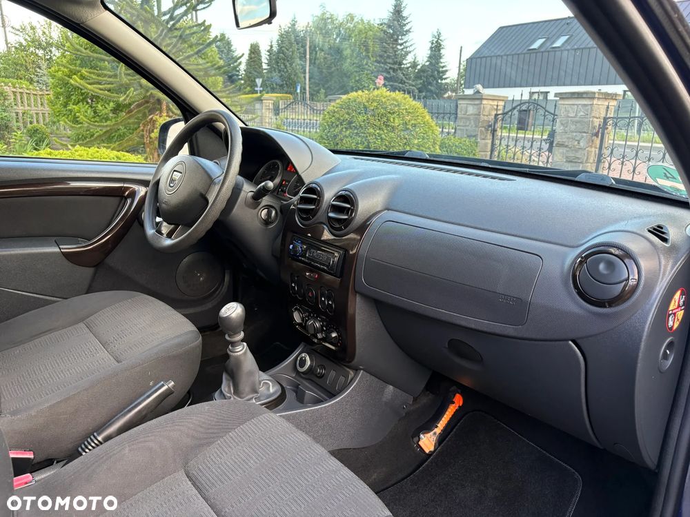 Dacia Duster 1.6 16V 4x4 - 16