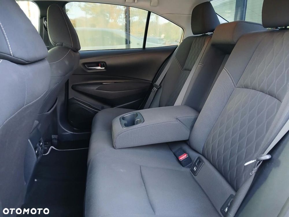 Toyota Corolla - 7