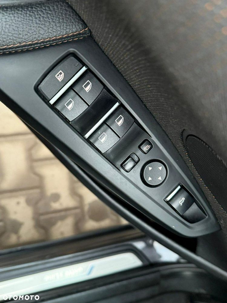 BMW X4 xDrive20d xLine - 31