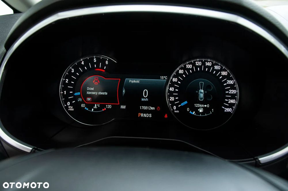 Ford S-Max 2.0 TDCi Titanium PowerShift - 30