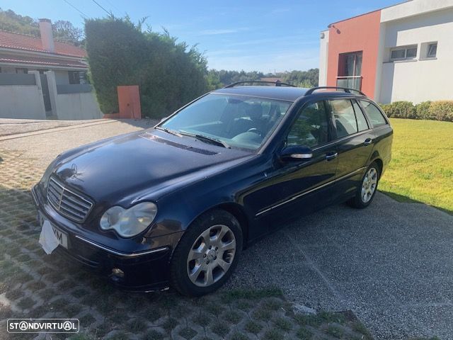Mercedes-Benz C 220 - 11