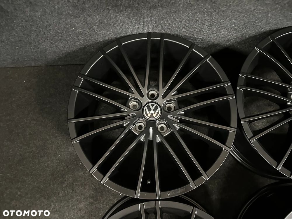 Alufelgi VW Arteon, Passat B8, B7, Sharan, Touran, T-Roc 17 cali 5x112 4szt. Ładne! - 11