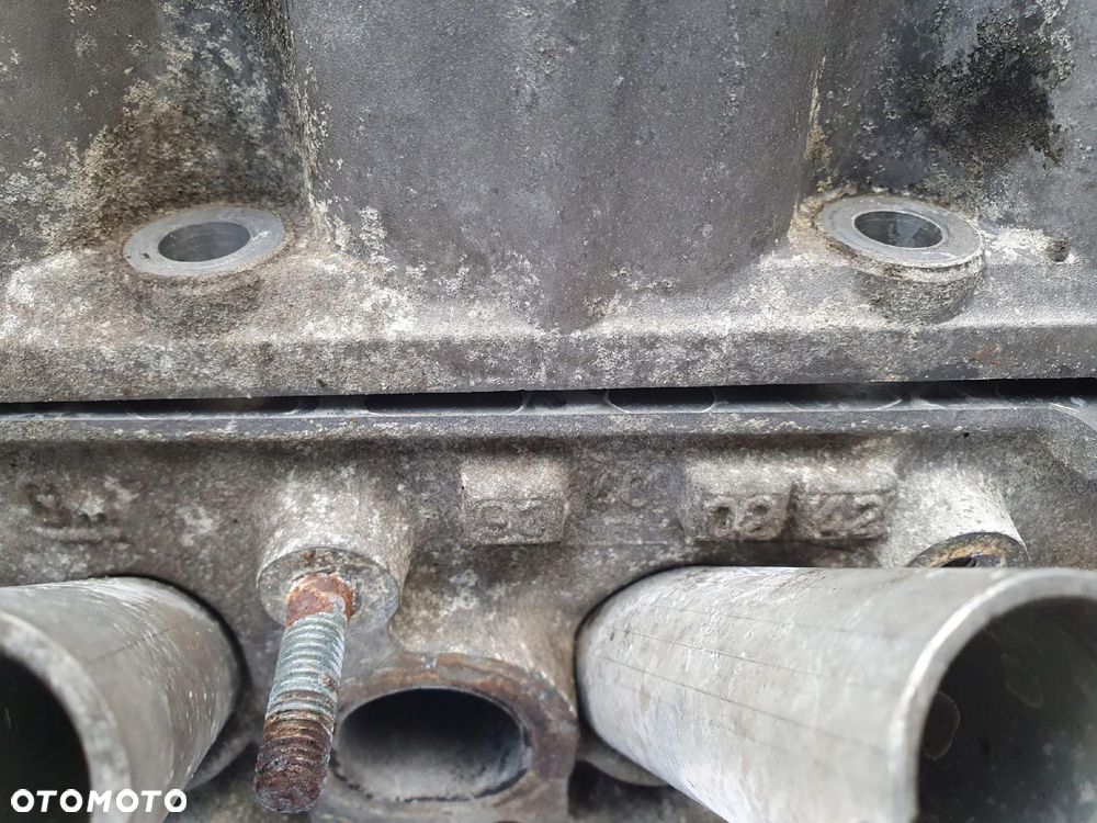GŁOWICA CYLINDRÓW Opel Meriva A Astra G 1.6 8V 90400242 Z16SE - 2