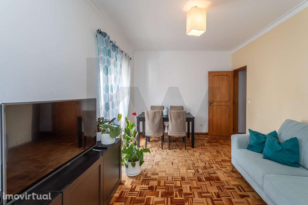 T2 em Sassoeiros: Independência e Luz numa Localização Privilegiada - Grande imagem: 5/34